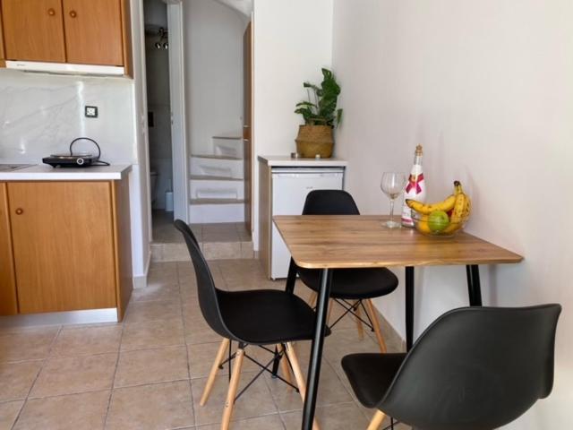 Lakka Apartments In Chora Mykonos Town Екстер'єр фото
